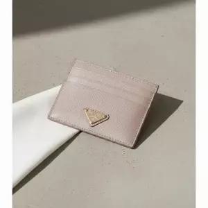 프라다 사피아노 트라이앵글 카드지갑 1MC025 QHH F0236 여성 카드홀더