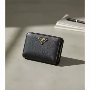 프라다 사피아노 트라이앵글 로고 여성 반지갑 블랙 1ML018 QHH F0002