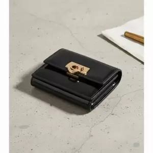 살바토레 페라가모 간치니 잠금장치 여성 반지갑 컴팩트 월렛 220434 760658