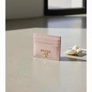 프라다 사피아노 메탈 로고 여성 카드지갑 1MC025 QWA F0236