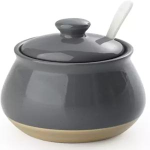 뚜껑과 숟가락이 있는 패밀웨어 밀키웨이 설탕 그릇 소금 조미료 향신료 양념용 세라믹 병/냄비/디스펜서