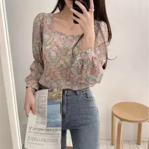 여자 퍼프 스퀘어넥 청순 패턴 블라우스 플라워 소매 꽃블라우스