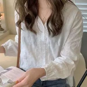 브이넥 거즈면 블라우스 OSM-1007026 잔꽃블라우스