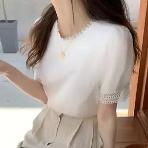레이스 브이넥 반팔 블라우스 여성 여리핏 데일리 여리여리핏