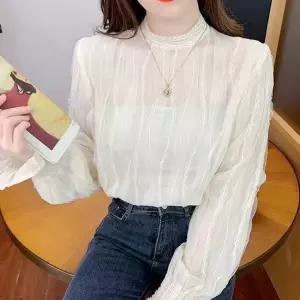 시스루 블라우스 세로물결 소매 프릴 넥 레이스자수 소매프릴블라우스