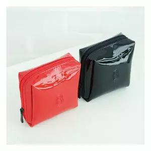 봄코디 [블랑블랙] 에나멜 정사각 파우치