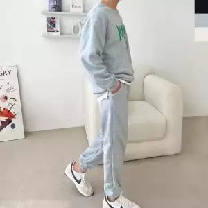 선물 박시 남자친구 커플맨투맨 공용 남자 20대 커플 의류