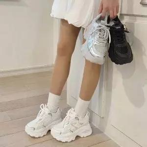 [오너클랜]인기상품 여성슬립온 여성단화 남자운동화 편한운동화 하이탑 [WFKV90Y_260414]