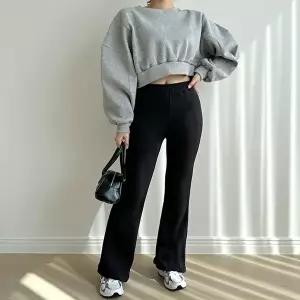 여성 겨울 방한 부츠컷바지 밍크털 나팔 팬츠 블랙 (HSJ-WFFQ68R)