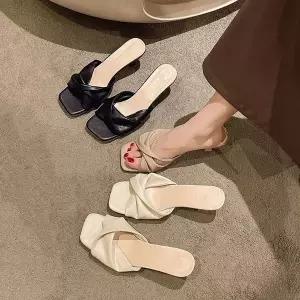 [오너클랜]인기상품 트위스트 스트랩 뮬슬리퍼 여성 데일리 하이힐 샌들슈즈 [WFKUVWN_260414]