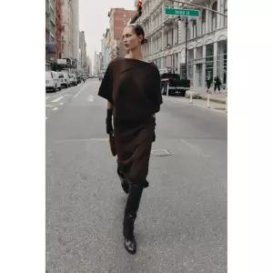 [국내배송] 자라 ZARA 솔라파 칼라 니트 스웨터 - 브라운 924271