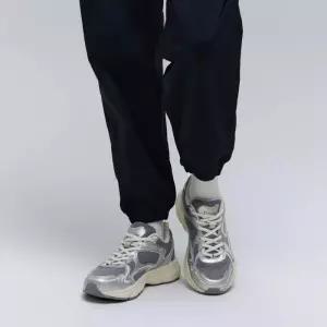 내셔널지오그래픽 컨투어 프리즈 데일리 운동화 N255USN013