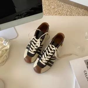 여성 볼링화 여자 운동 입문용 운동화 평바닥 예쁜 왼손 복고풍