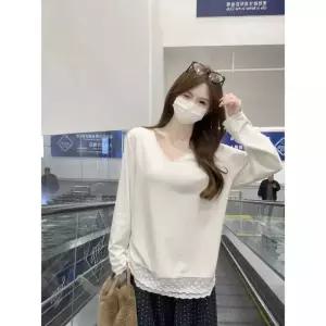 이너 봄 기모 브이넥 상의 티셔츠 여자스커트 레이스 플리츠 원템1