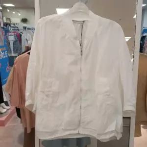 미센스 HC45 MB55JPMD03Z 밑단배색브르종숏점퍼 B55JPMD03Z