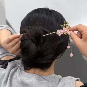 기획상품 핑크꽃 헤어코사지 비녀 한복 머리장식 진주알 전통 은비녀 추천