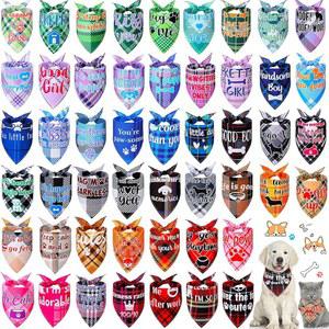 50개 격자무늬 애완동물 벌크 캡션 반다나 조절 턱받이 가능한 스카프 반다나 고양 강아지