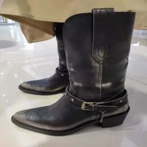 포뇨2 여친 데님 빈티지 워커힐 가죽 워커 웨스턴 부츠 가보시 V 토시 스트랩 미들 OPH5