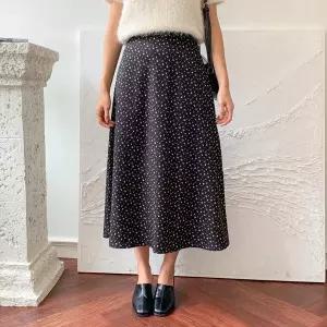 [신세계라이브쇼핑][옷자락] 여자 뒷밴딩 플라워 패턴 에이라인 롱 스커트