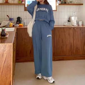 여자 라운드넥 프린팅 크롭 맨투맨 밴딩 팬츠 세트