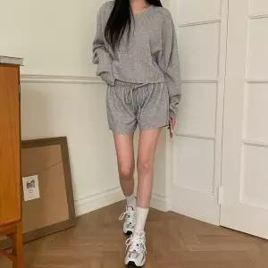 여자 U넥 하프팬츠 크롭니트 민무늬 세트