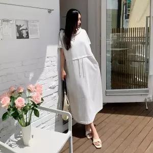 여자 벨티드 피터팬 롱 카라 반소매 원피스