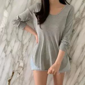 [하프클럽/옷자락]여자 힙커버 언발 여리핏 브이넥 티셔츠