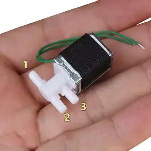 호환  CJAV13 DC 9V-12V 2 위치 3 방향 전기 솔레노이드 밸브 NO 정상 개방 공기 유량 제어 밸브 부식 방지
