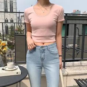 여자 라운드넥 슬림핏 레이스 크롭 반팔T