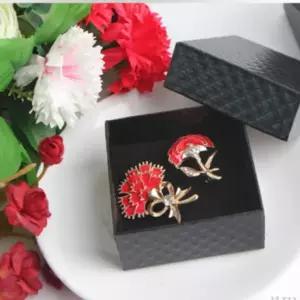 DUGNMARKT  감사 스승의날 코사지 카네이션 브로치 행사 학교 선물 꽃브로치 부모님 핀 뱃지 어버이날