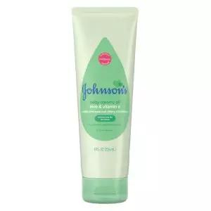 Johnson's Skin Nourish 크리미 오일 알로에 향 및 비타민 E 236ml(8온스) (3팩)