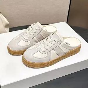 [오너클랜]인기상품 로퍼 실내화 런닝 하이탑 가을 여성운동화 런닝화 [WFKXRP3_260415]