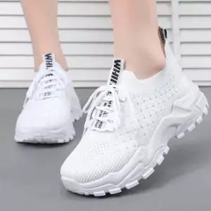 [오너클랜]인기상품 스니커즈 여성슬립온로퍼 런닝화 운동 가을신상 패션 [WFKXRJZ_260415]