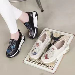 |CCS7F3E|여성 럭셔리 소가죽 나비 자수 플랫폼 슬립온 운동화