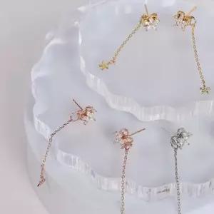 시후주얼리 시뮬럿다이아 꽃 드롭 롱 귀걸이 EB608E