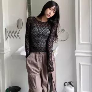 여자 라운드넥 플라워 레이스 레이어드 티셔츠