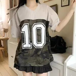 [다잇템] 여자 반소매 V넥 카모 박시핏 망사 티셔츠