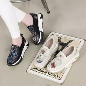 |CCS7F3E|여성 럭셔리 소가죽 나비 자수 플랫폼 슬립온 운동화
