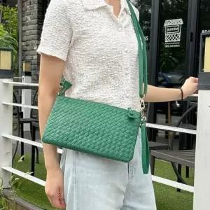 여성클러치백 미니멀한 디자인 세련된 데일리 클러치겸 크로스백