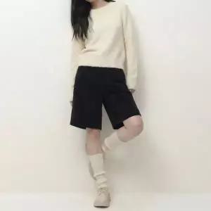 융털기모 JEB-1006520 A라인 코듀로이 버뮤다팬츠