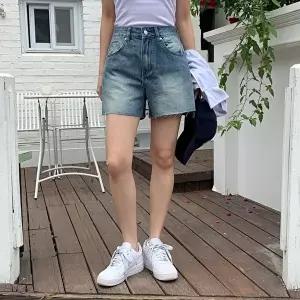 [옷자락]여자 워싱 밑단 컷팅 3부 데님 팬츠