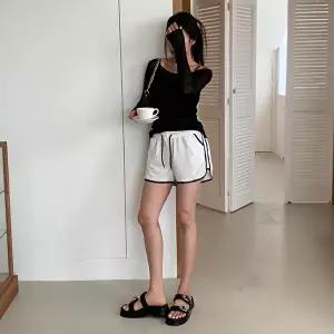 [옷자락]여자 모던 허리밴딩 돌핀 랍빠 반바지