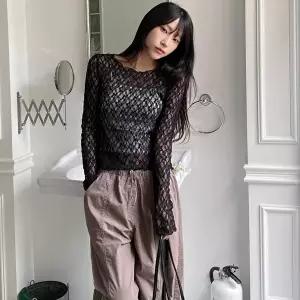 [옷자락]여자 라운드넥 플라워 레이스 레이어드 티셔츠