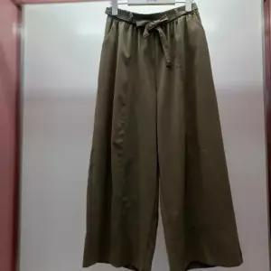 Latium HC06 구김없는 밴딩 끈 앞절개 통와이드 바지 D2621pt04 (48175584)