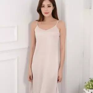 [하프클럽/]뵈뵈 756 매끄럽고 깔끔한 기본형 끈조절가능 끈슬립