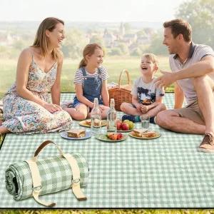 어깨끈이 달린 엑스트라 대형 야외 방수 피크닉 담요 80 X80 3겹 방풍 접이식 매트 모서리 못 세탁기 세척