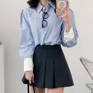 여자 카라넥 소매배색 단가라 긴팔 프리 셔츠