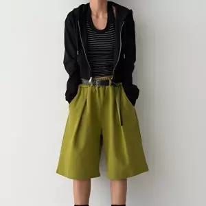 [신상오픈런]|KSP964B|여성 핀턱 디자인 와이드핏 더블포켓 5부 밴딩 반바지