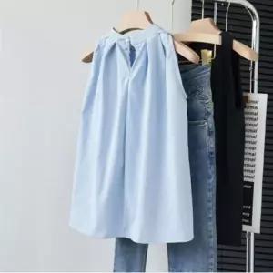 [하프클럽/]여성 여름 홀터넥 민소매 셔링 나시 블라우스