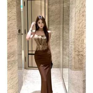 스커트 원피스 여름 오프숄더 슬림 나시 레이스 머메이드 여자원피스 원템2